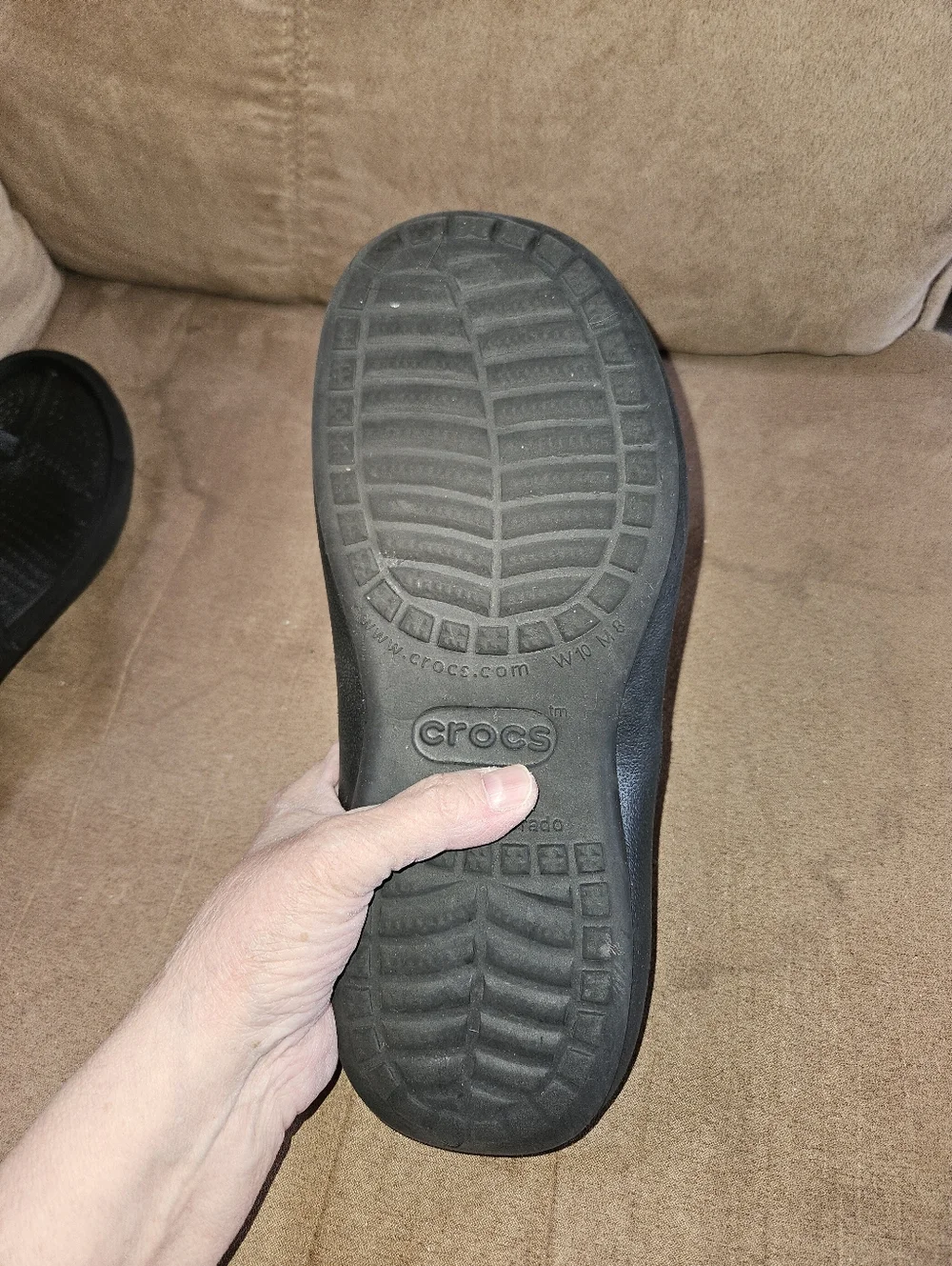 CROCS W10/M8 Unisex Black Athens Sandals - Picture 2 of 2